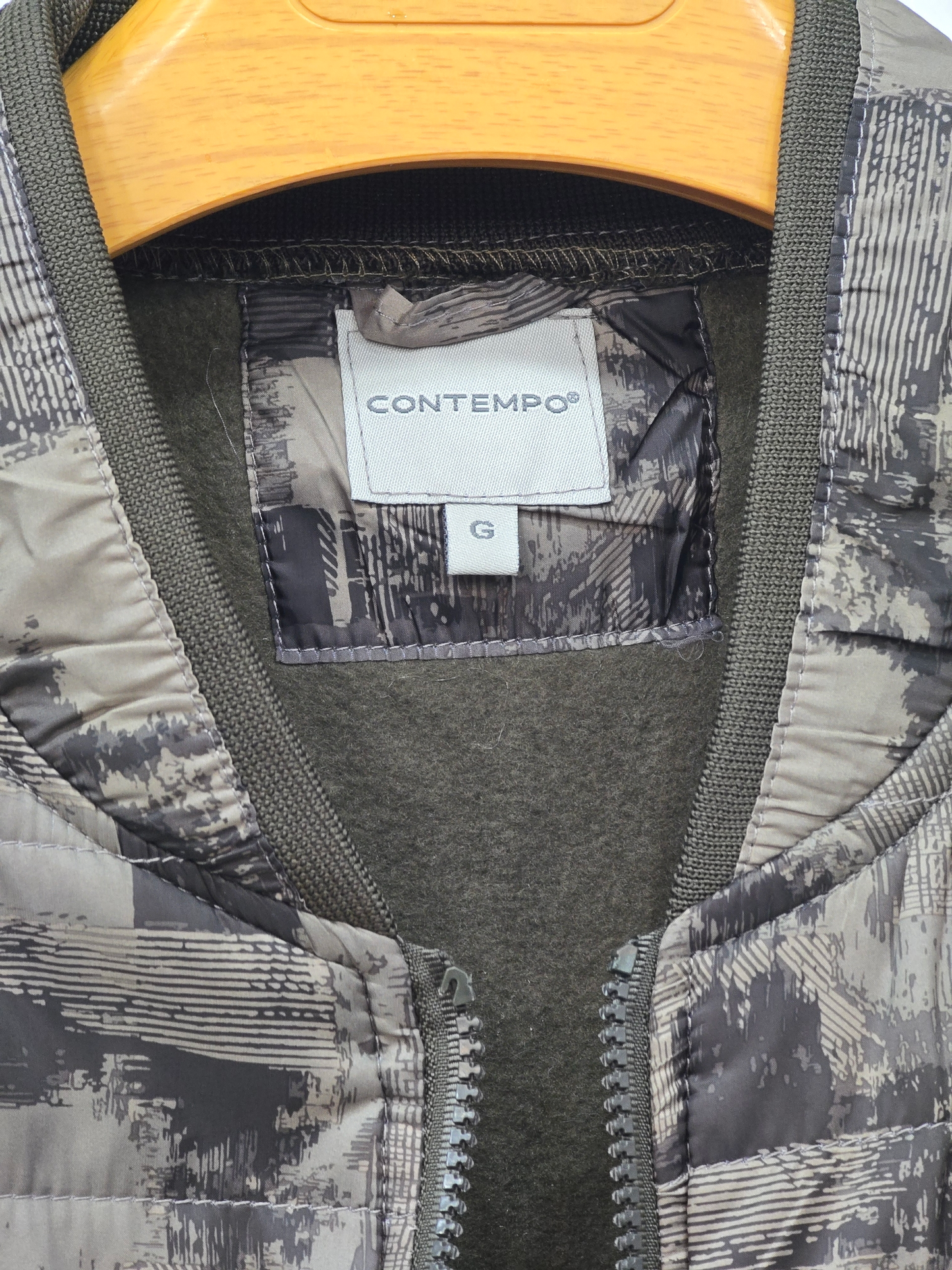 Sleeveless Jacket For Men