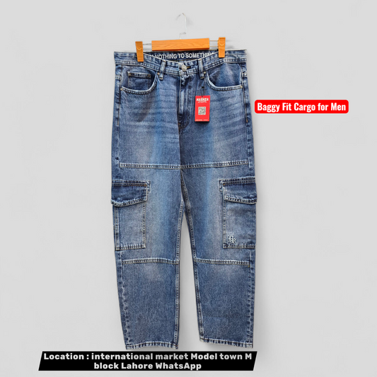 Relaxed Fit Cargo Trouser