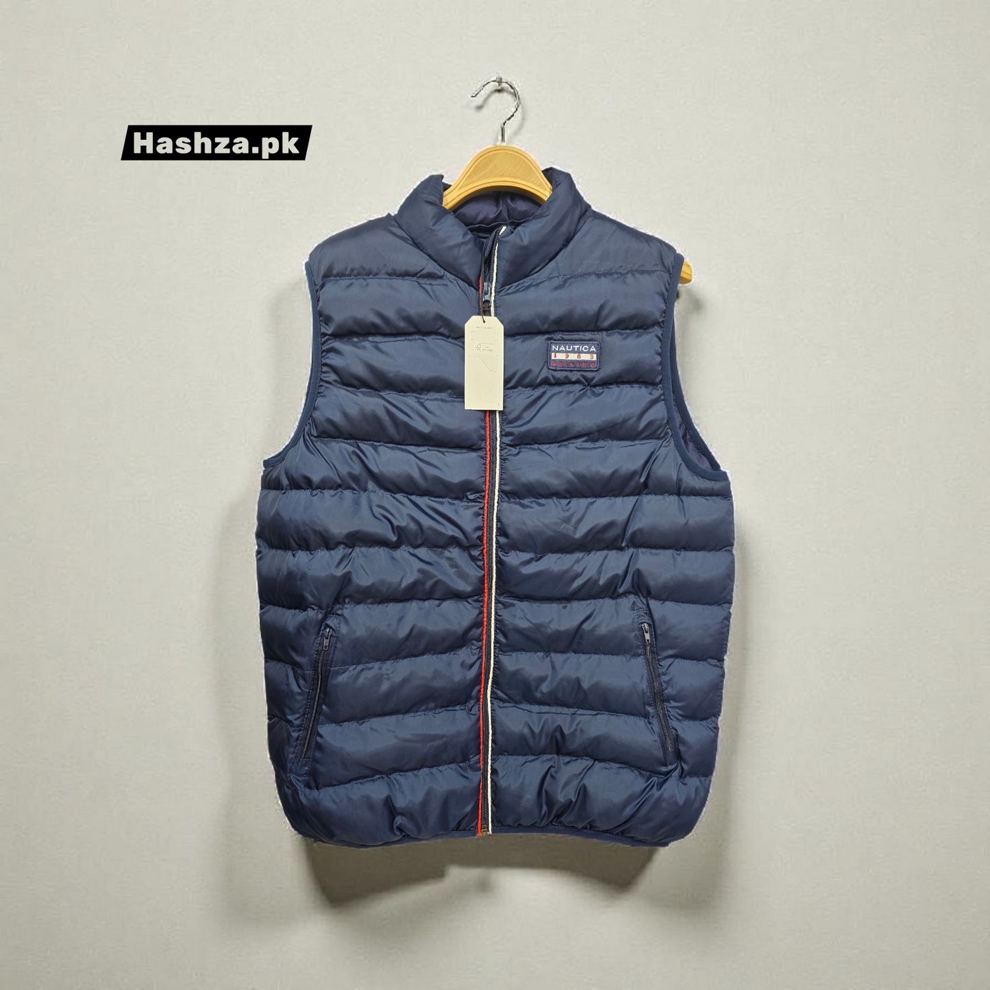 Sleeveless Puffer Jacket For Men